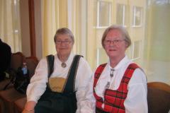 Hanne-og-Berit-bunad